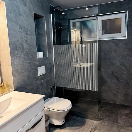 Apartman The Quiet Courtyard-parking, 2 Bdr Apart, Garden Kolozsvár